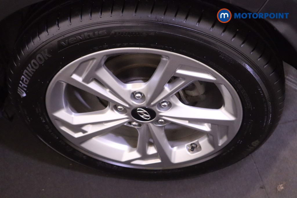 Hyundai Kona Se Connect Manual Petrol-Electric Hybrid SUV - Stock Number (1563944) - 9th supplementary image