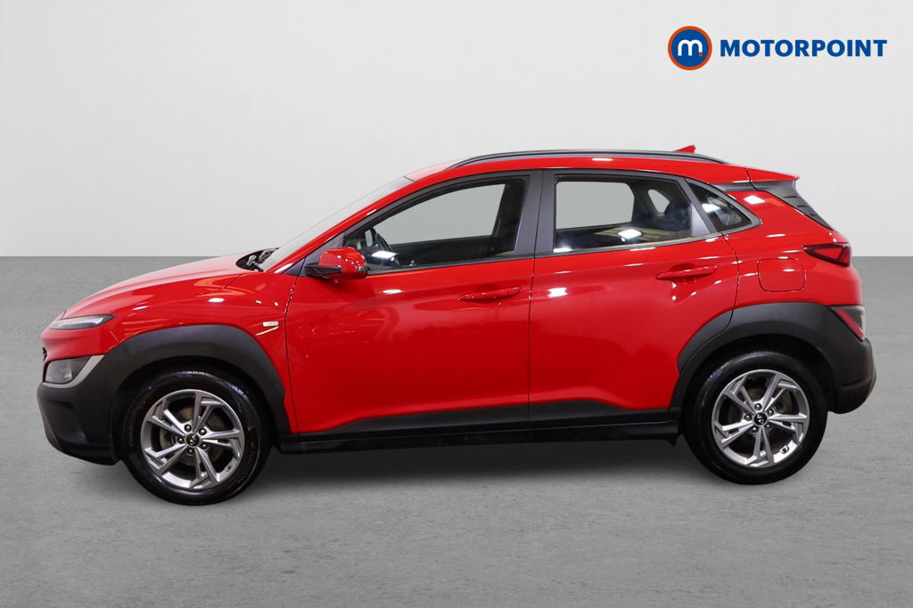 Hyundai Kona Se Connect Manual Petrol-Electric Hybrid SUV - Stock Number (1563944) - Passenger side