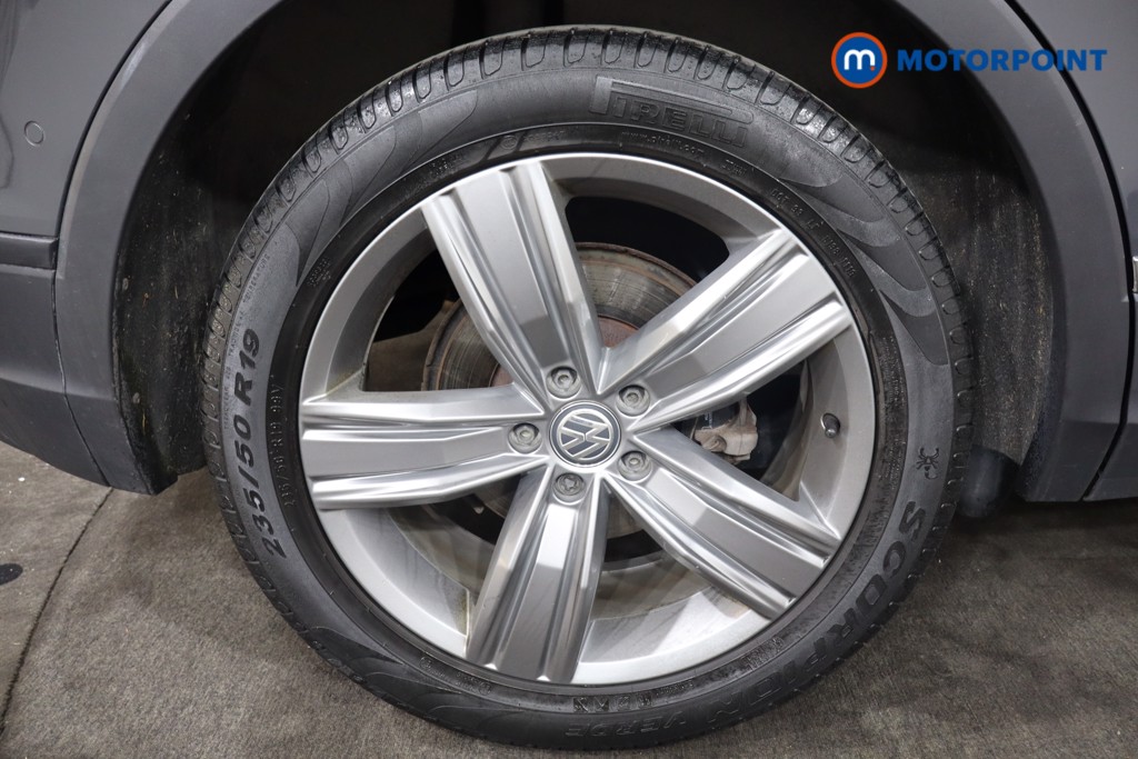 Volkswagen Tiguan Match Manual Diesel SUV - Stock Number (1564085) - 24th supplementary image