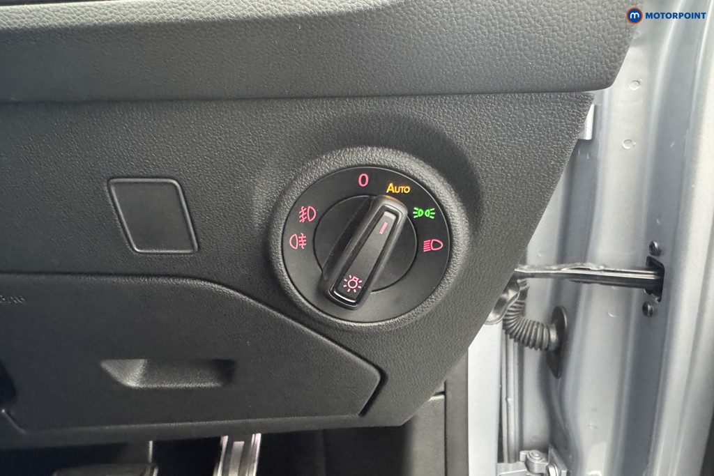 Seat Leon Cupra Automatic Petrol Hatchback - Stock Number (1564205) - 15th supplementary image
