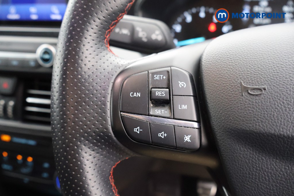 Ford Focus St-Line Manual Petrol Hatchback - Stock Number (1564470) - 4th supplementary image