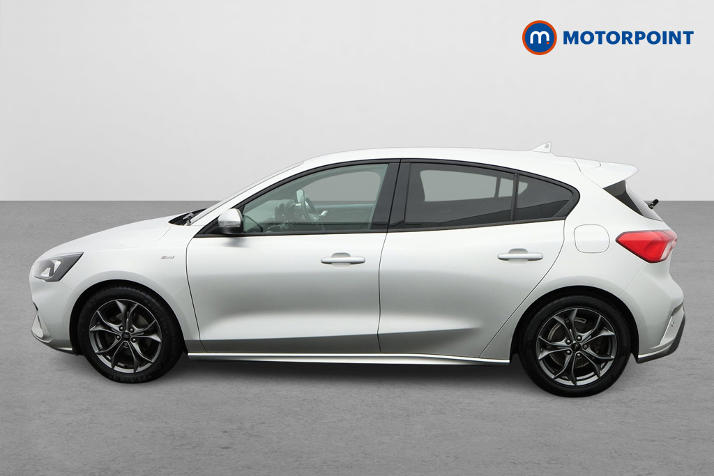Ford Focus St-Line Manual Petrol Hatchback - Stock Number (1564470) - Passenger side