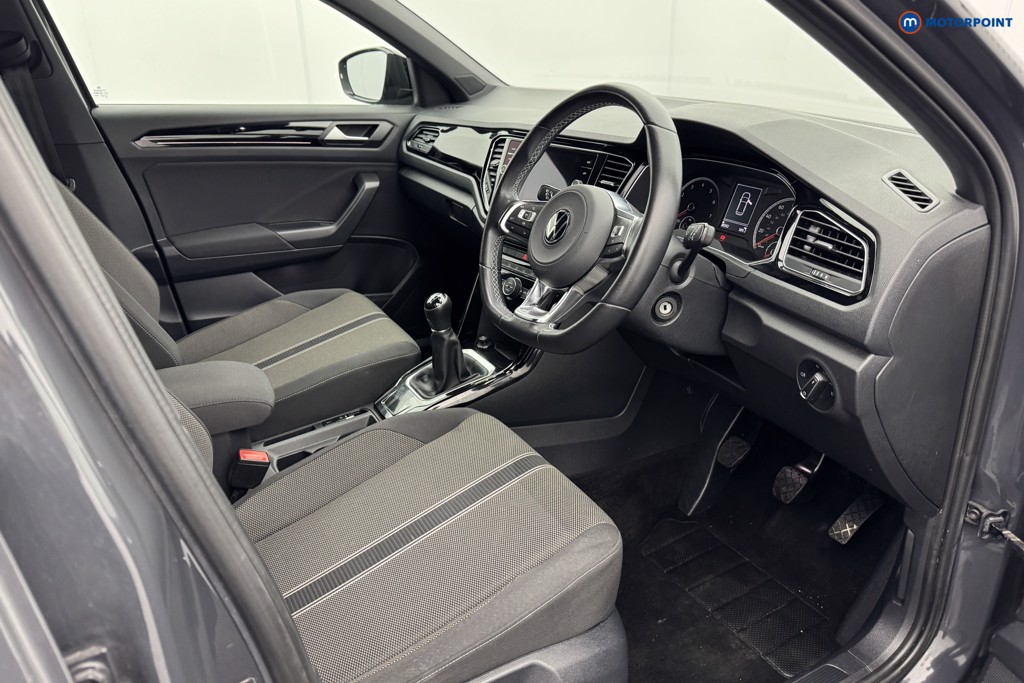 Volkswagen T-Roc Black Edition Manual Petrol SUV - Stock Number (1564665) - 6th supplementary image