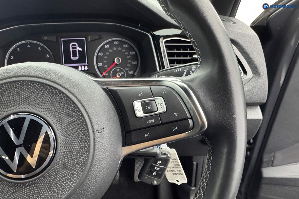 Volkswagen T-Roc Black Edition Manual Petrol SUV - Stock Number (1564665) - 13th supplementary image