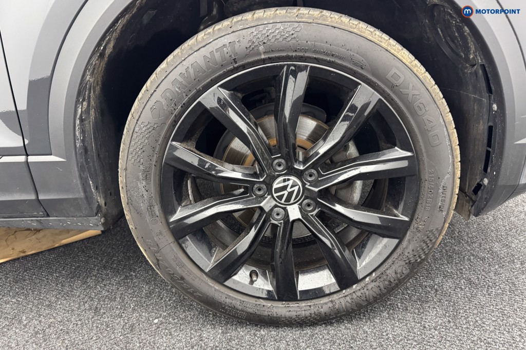 Volkswagen T-Roc Black Edition Manual Petrol SUV - Stock Number (1564665) - 27th supplementary image