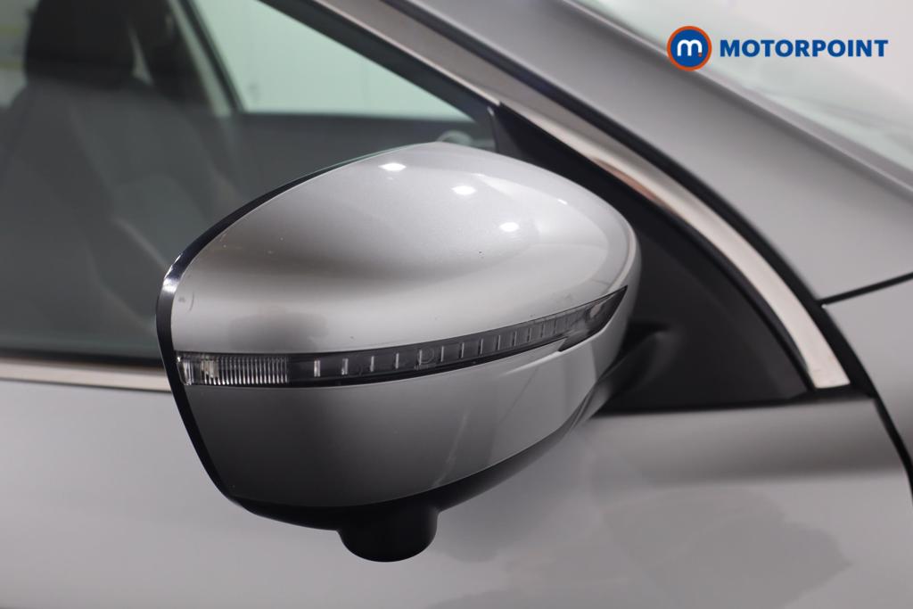 Nissan Qashqai N-Motion Manual Petrol SUV - Stock Number (1564828) - 28th supplementary image