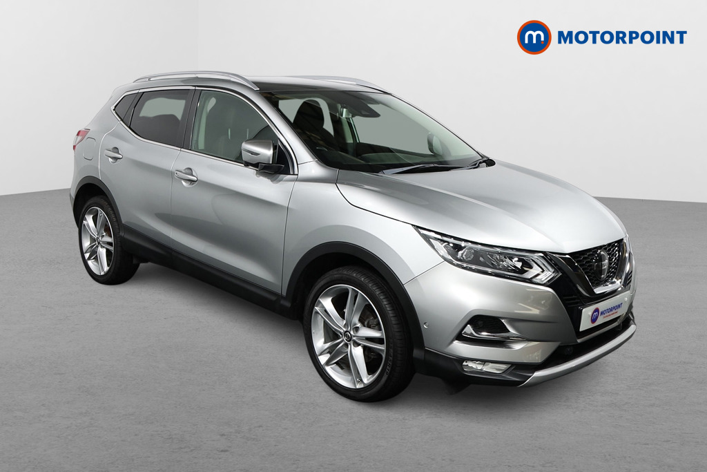 Nissan Qashqai N-Motion Manual Petrol SUV - Stock Number (1564828) - Drivers side front corner