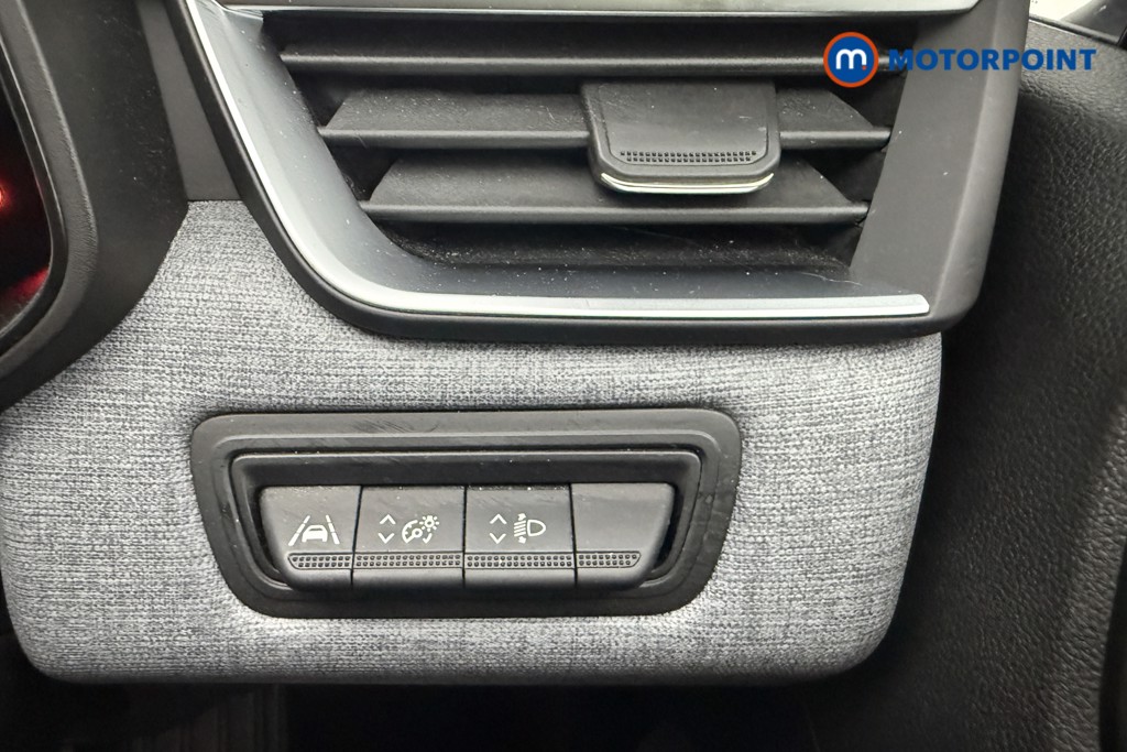Renault Clio Evolution Manual Petrol Hatchback - Stock Number (1564981) - 17th supplementary image