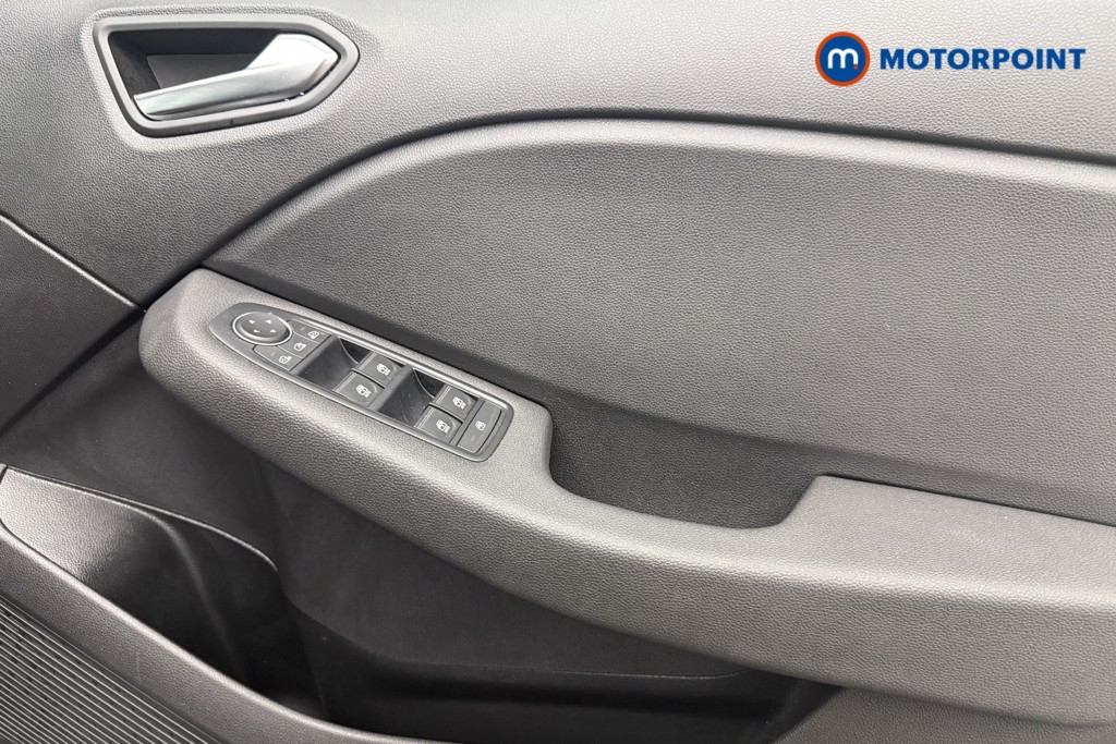 Renault Clio Evolution Manual Petrol Hatchback - Stock Number (1564981) - 18th supplementary image