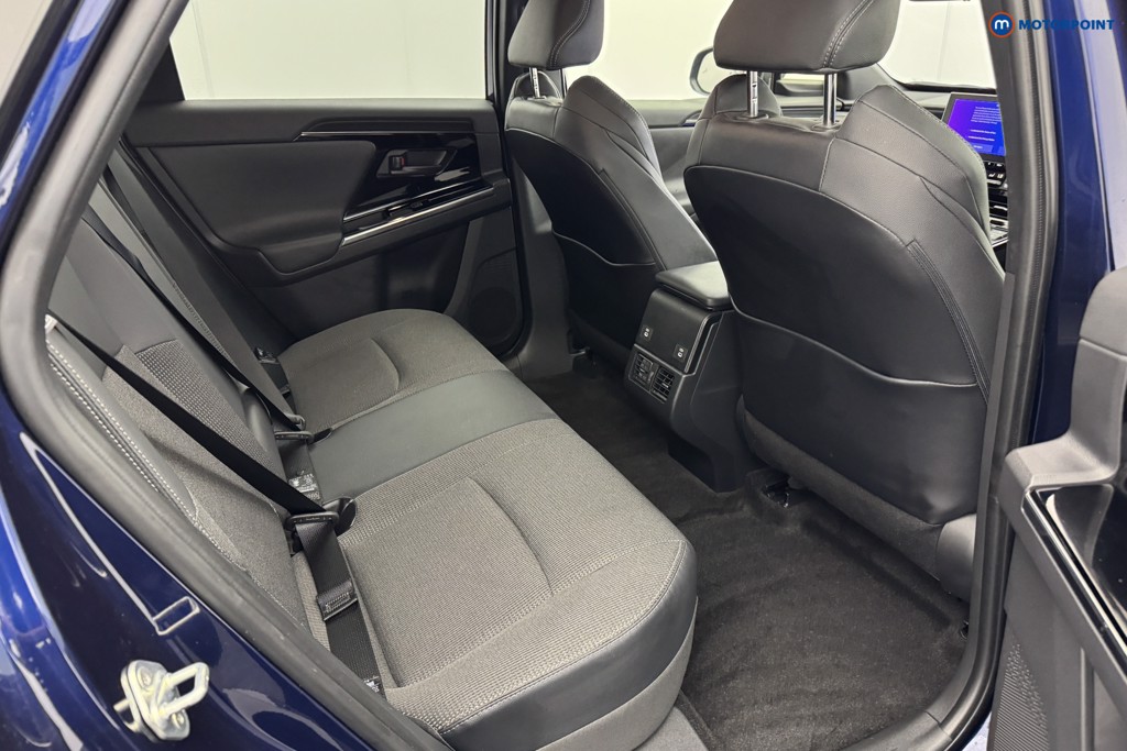 Toyota Bz4x Motion Automatic Electric SUV - Stock Number (1565121) - 6th supplementary image