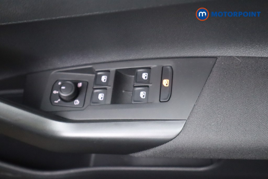Volkswagen Polo Life Manual Petrol Hatchback - Stock Number (1565362) - 12th supplementary image
