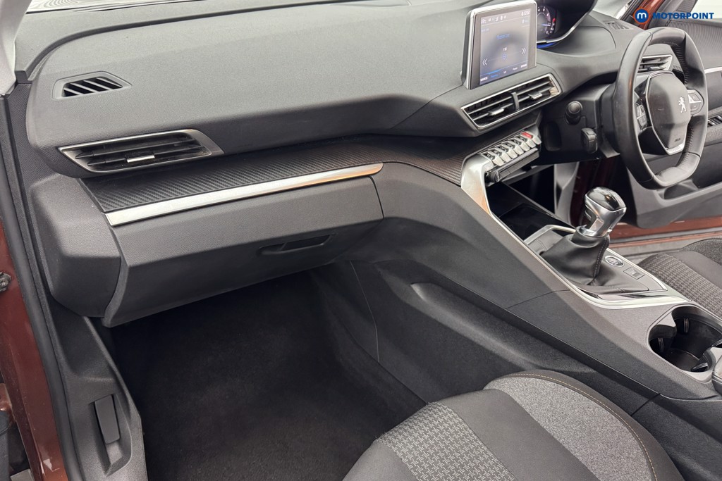 Peugeot 5008 Active Premium Manual Diesel SUV - Stock Number (1565508) - 8th supplementary image