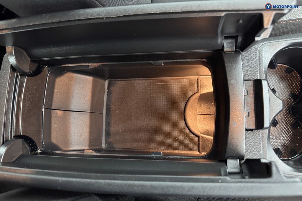 Peugeot 5008 Active Premium Manual Diesel SUV - Stock Number (1565508) - 12th supplementary image