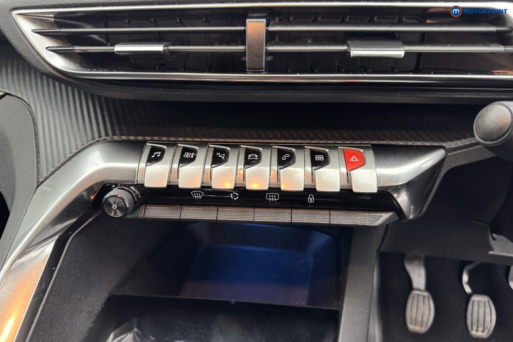 Peugeot 5008 Active Premium Manual Diesel SUV - Stock Number (1565508) - 17th supplementary image