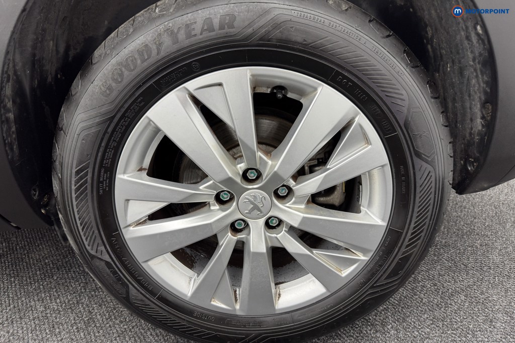 Peugeot 5008 Active Premium Manual Diesel SUV - Stock Number (1565508) - 37th supplementary image
