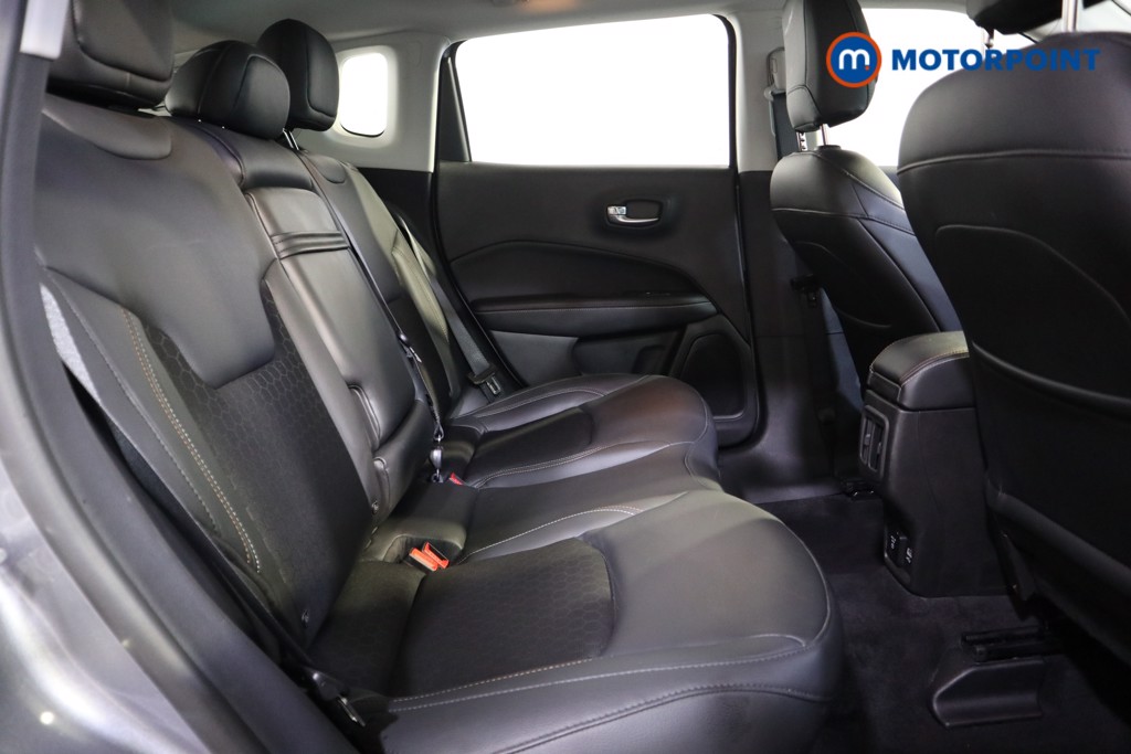 Jeep Compass Longitude Automatic Petrol SUV - Stock Number (1565555) - 12th supplementary image