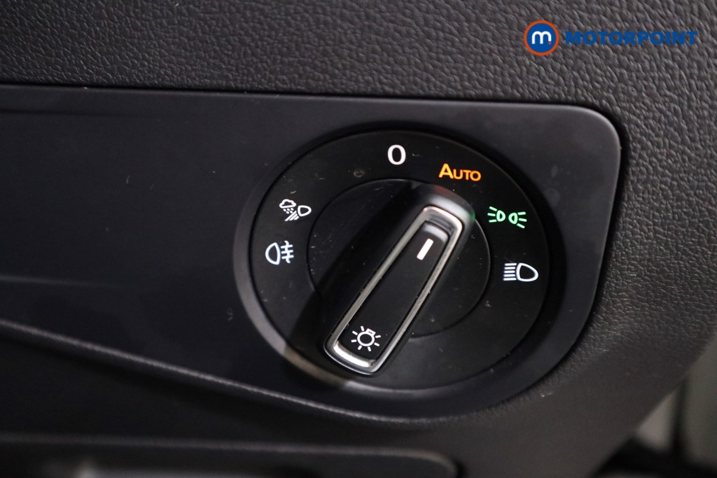Volkswagen Tiguan R-Line Automatic Petrol SUV - Stock Number (1565593) - 9th supplementary image