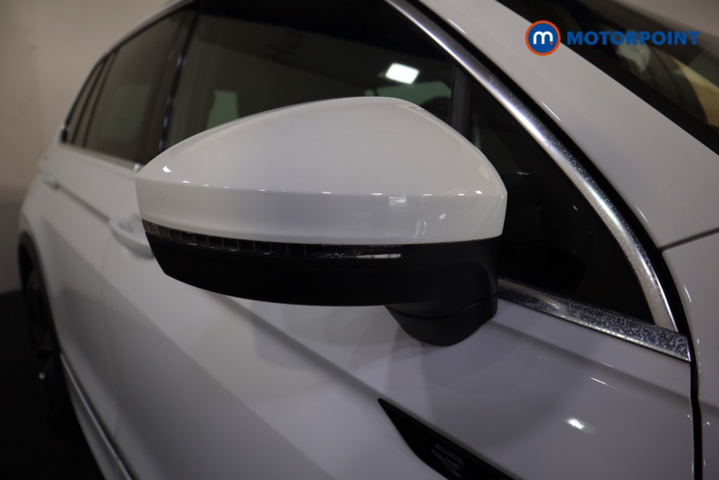 Volkswagen Tiguan R-Line Automatic Petrol SUV - Stock Number (1565593) - 23rd supplementary image