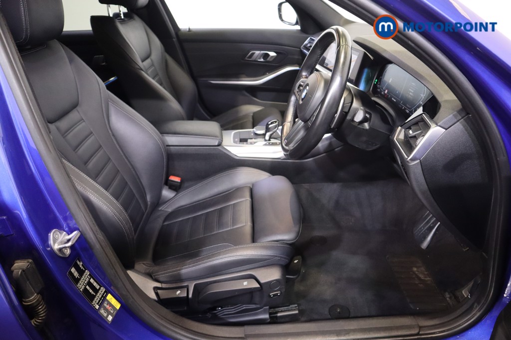 BMW 3 Series M Sport Automatic Petrol Plug-In Hybrid Saloon - Stock Number (1565610) - 6th supplementary image