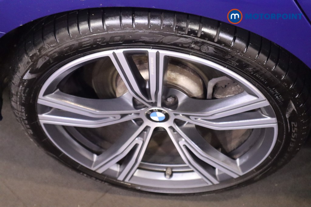 BMW 3 Series M Sport Automatic Petrol Plug-In Hybrid Saloon - Stock Number (1565610) - 12th supplementary image