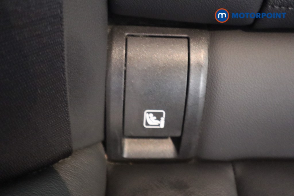 BMW 3 Series M Sport Automatic Petrol Plug-In Hybrid Saloon - Stock Number (1565610) - 26th supplementary image