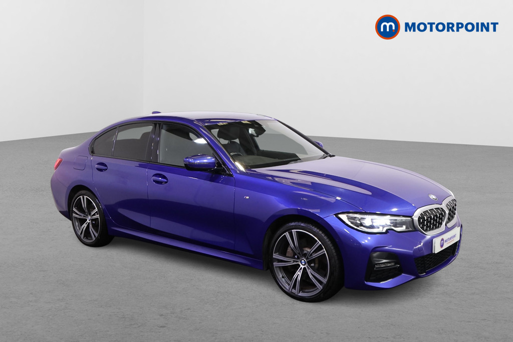 BMW 3 Series M Sport Automatic Petrol Plug-In Hybrid Saloon - Stock Number (1565610) - Drivers side front corner