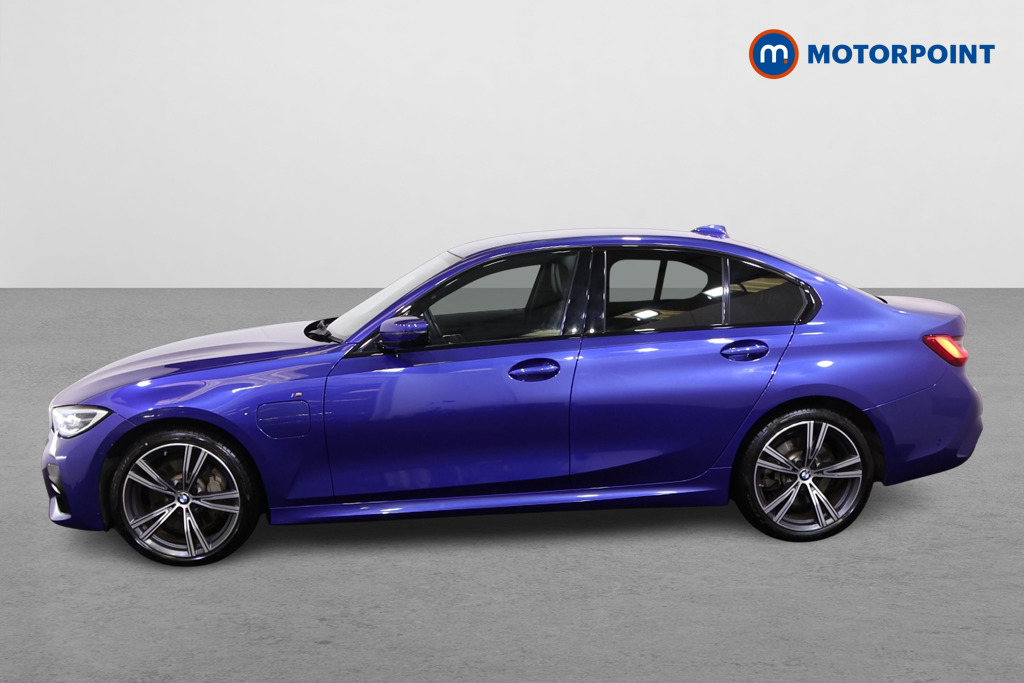 BMW 3 Series M Sport Automatic Petrol Plug-In Hybrid Saloon - Stock Number (1565610) - Passenger side
