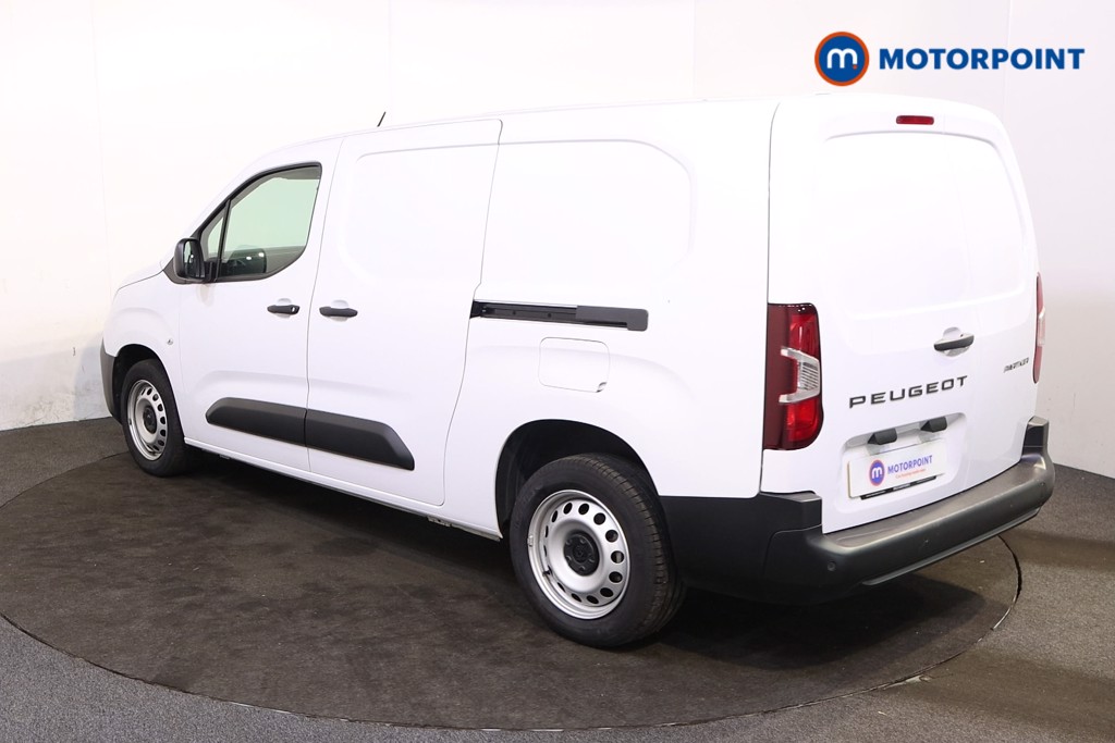 Peugeot Partner Professional Manual Diesel Panel Van - Stock Number (1565842) - Passenger side rear corner
