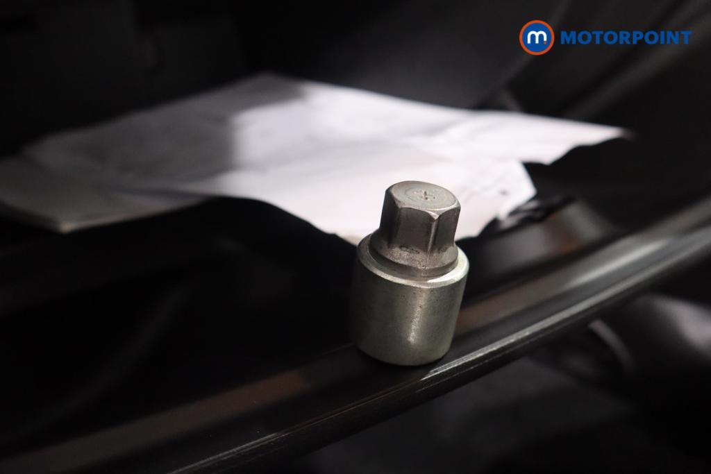 Fiat 500 Sport Manual Petrol-Electric Hybrid Hatchback - Stock Number (1565883) - 12th supplementary image