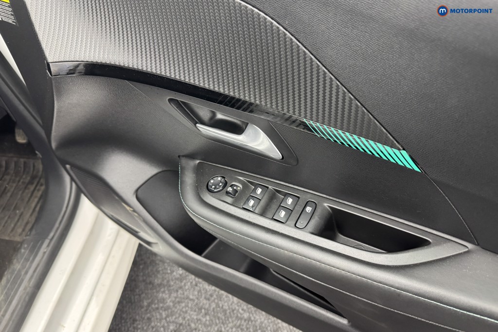 Peugeot 208 Allure Premium Manual Petrol Hatchback - Stock Number (1566024) - 17th supplementary image