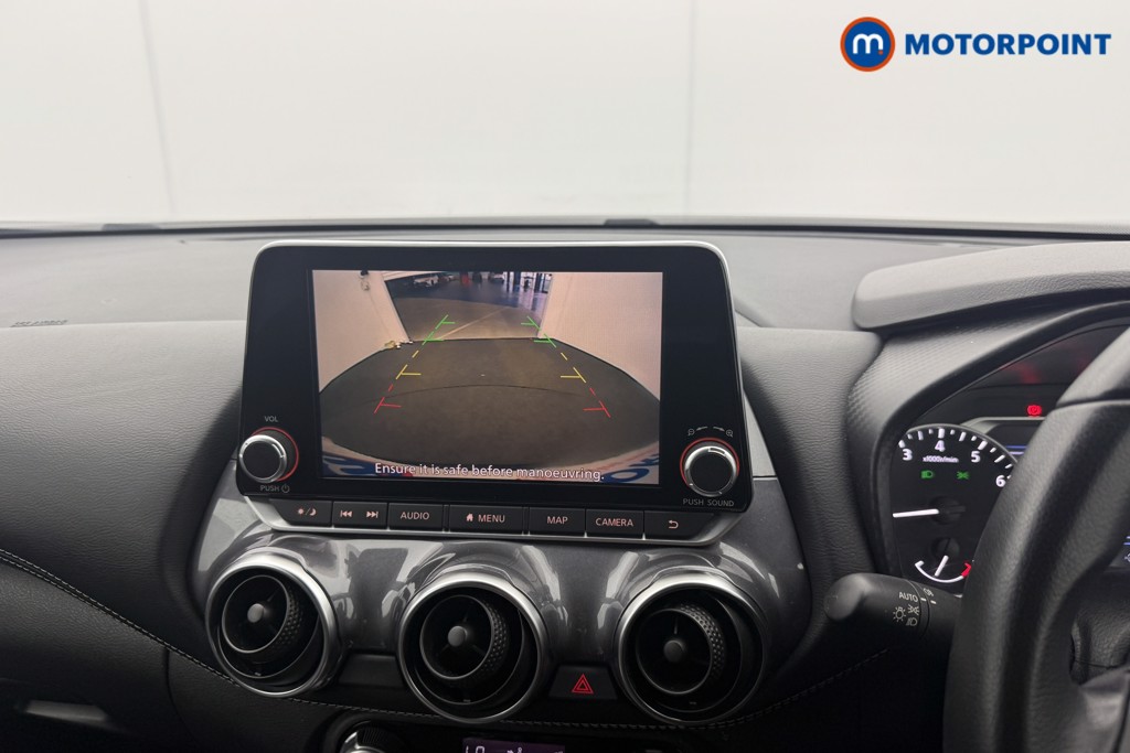 Nissan Juke N-Connecta Manual Petrol SUV - Stock Number (1566085) - 12th supplementary image