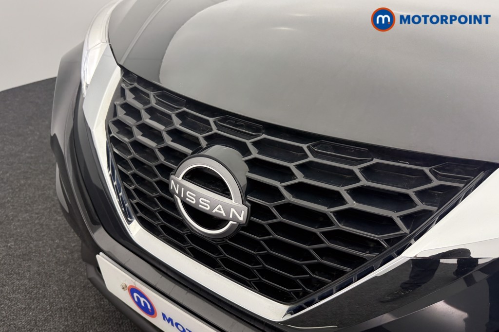 Nissan Juke N-Connecta Manual Petrol SUV - Stock Number (1566085) - 16th supplementary image