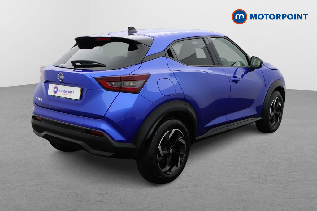 Nissan Juke N-Connecta Manual Petrol SUV - Stock Number (1566113) - Drivers side rear corner