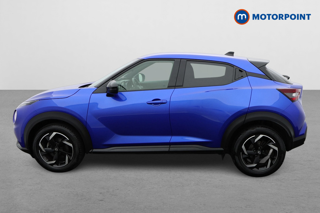 Nissan Juke N-Connecta Manual Petrol SUV - Stock Number (1566113) - Passenger side