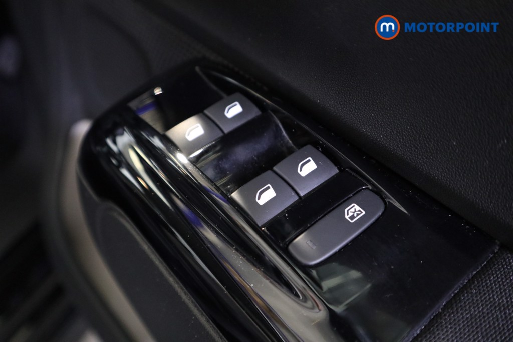 Citroen C3 Shine Plus Automatic Petrol Hatchback - Stock Number (1566121) - 9th supplementary image