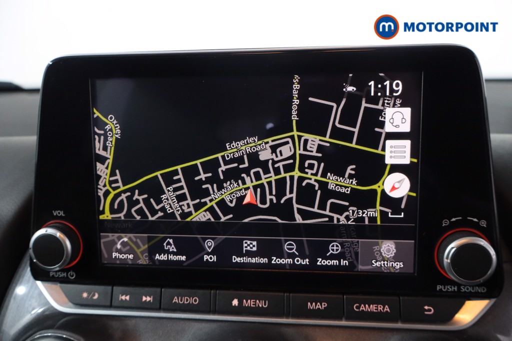 Nissan Juke N-Connecta Manual Petrol SUV - Stock Number (1566129) - 2nd supplementary image