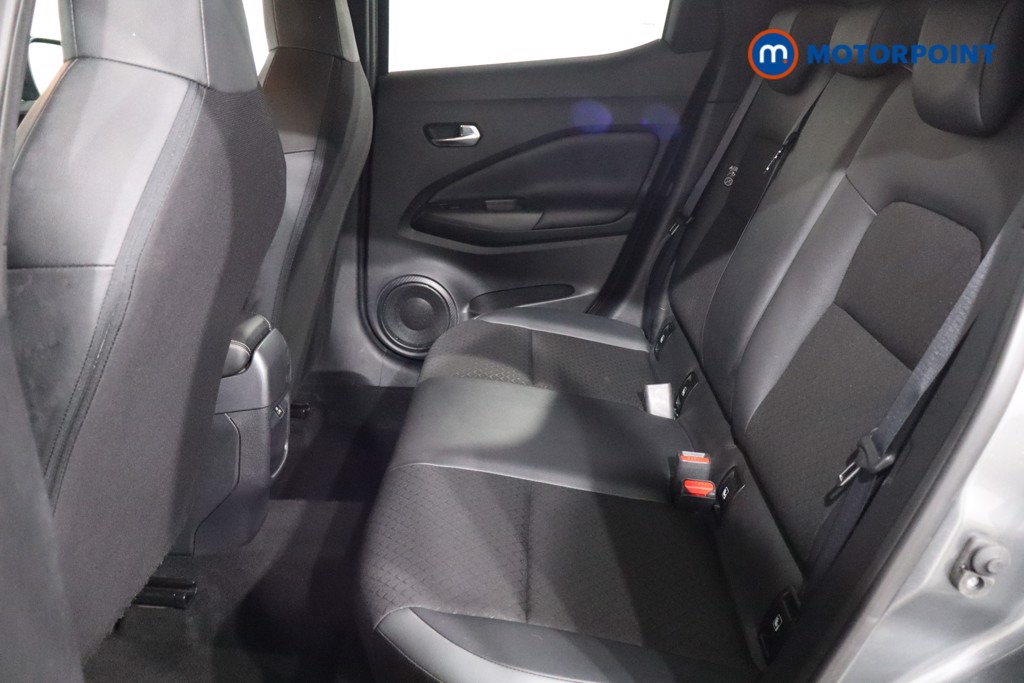 Nissan Juke N-Connecta Manual Petrol SUV - Stock Number (1566129) - 5th supplementary image