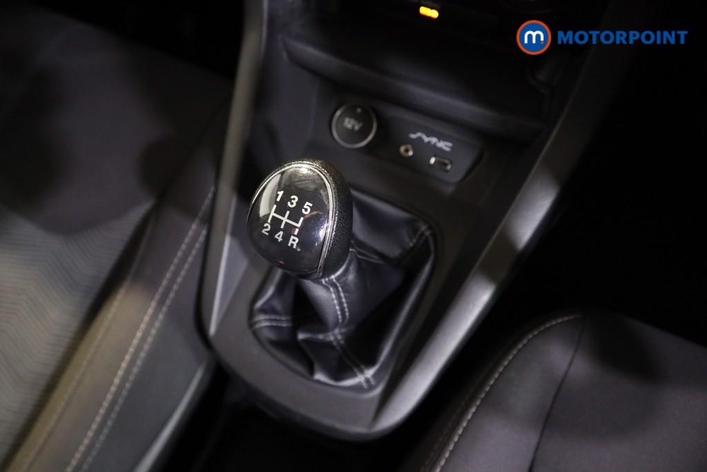 Ford Ka-Plus Zetec Manual Petrol Hatchback - Stock Number (1566180) - 8th supplementary image