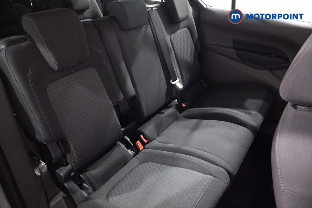 Ford Grand Tourneo Connect Zetec Manual Diesel People Carrier - Stock Number (1566196) - 5th supplementary image