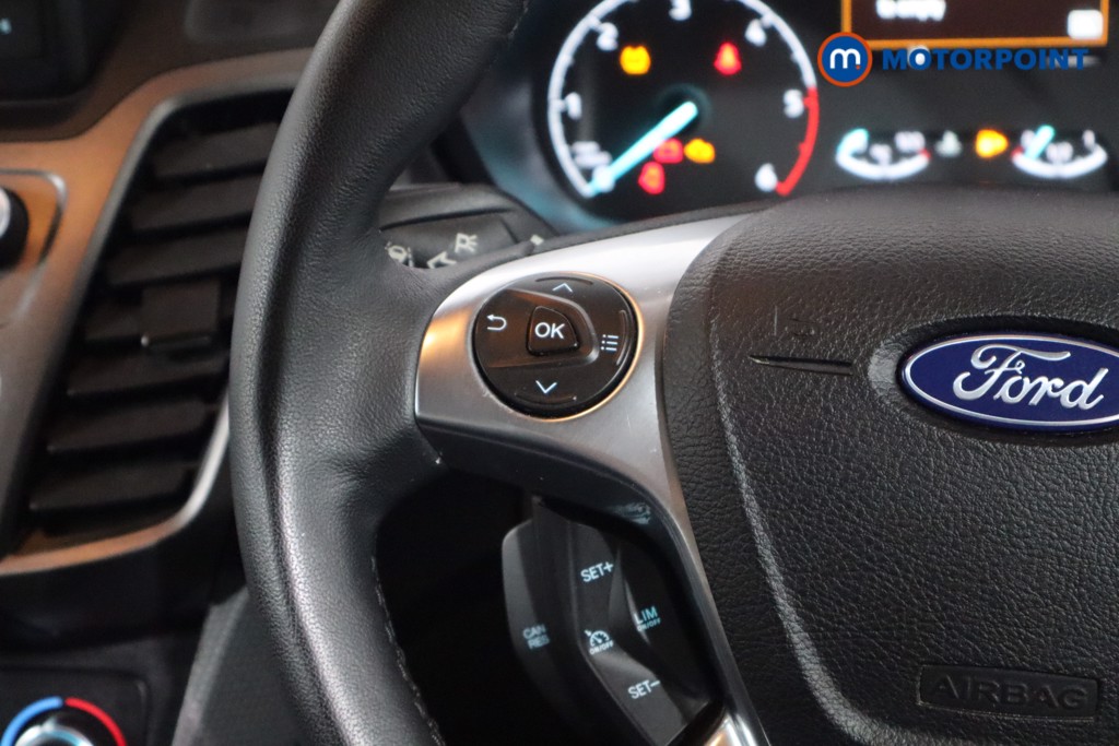 Ford Grand Tourneo Connect Zetec Manual Diesel People Carrier - Stock Number (1566196) - 8th supplementary image