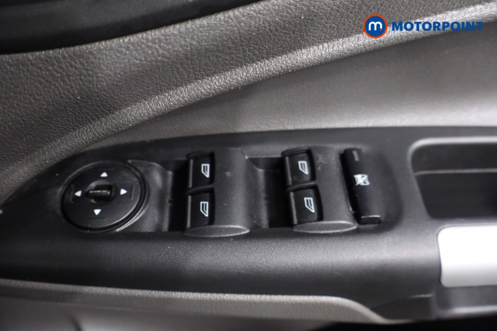 Ford Grand Tourneo Connect Zetec Manual Diesel People Carrier - Stock Number (1566196) - 23rd supplementary image