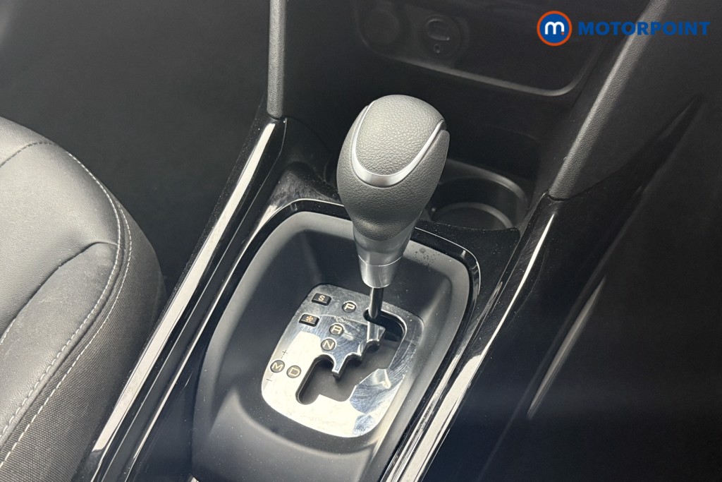 Peugeot 2008 Allure Automatic Petrol SUV - Stock Number (1566205) - 5th supplementary image