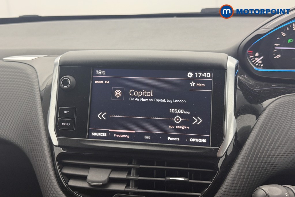 Peugeot 2008 Allure Automatic Petrol SUV - Stock Number (1566205) - 8th supplementary image