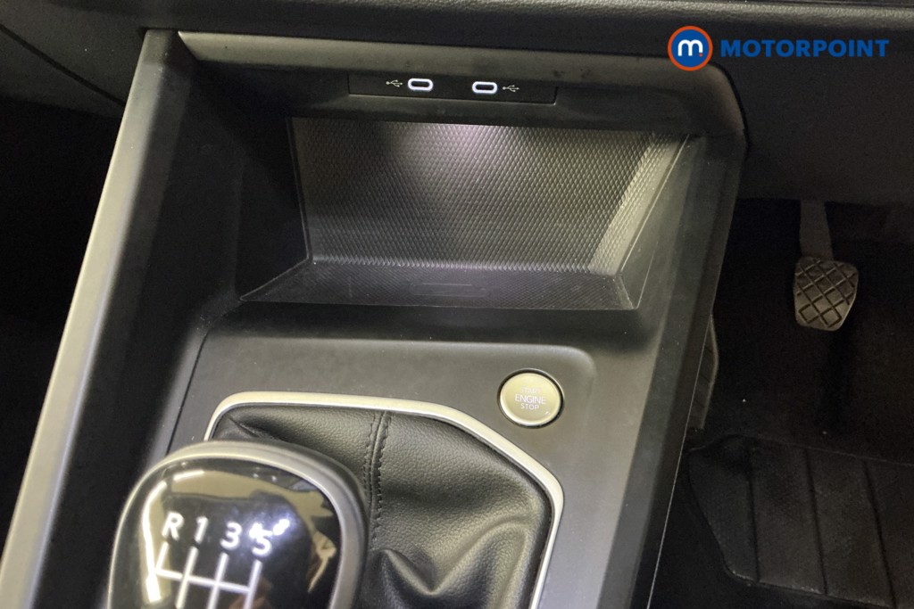 Volkswagen Golf Style Manual Petrol Hatchback - Stock Number (1566248) - 13th supplementary image