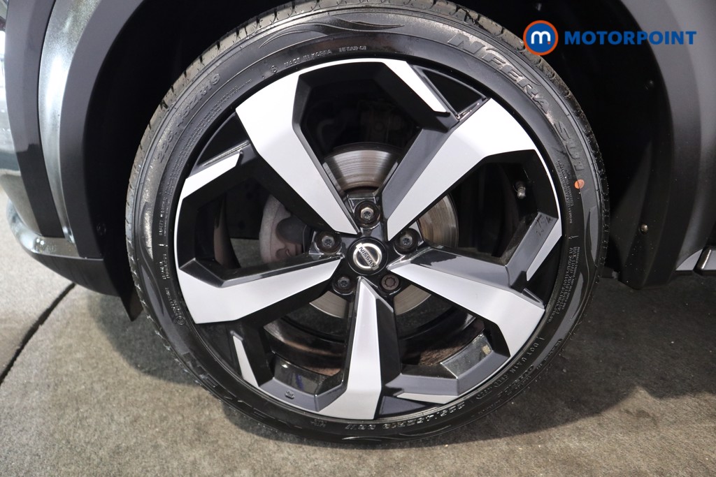 Nissan Juke N-Connecta Manual Petrol SUV - Stock Number (1566637) - 16th supplementary image