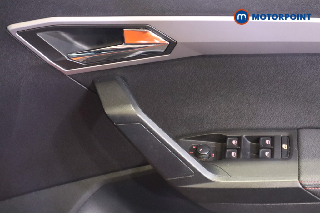 Seat Arona Fr Sport Manual Petrol SUV - Stock Number (1566674) - 14th supplementary image