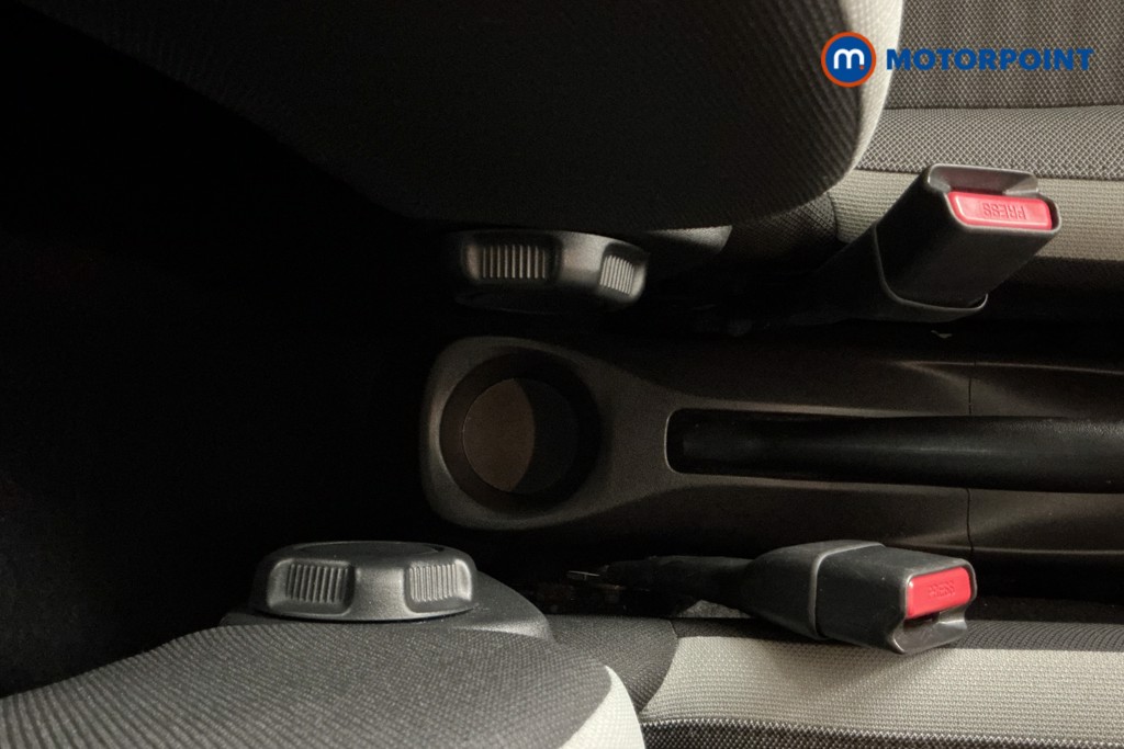 Toyota Aygo X-Trend Manual Petrol Hatchback - Stock Number (1566934) - 7th supplementary image
