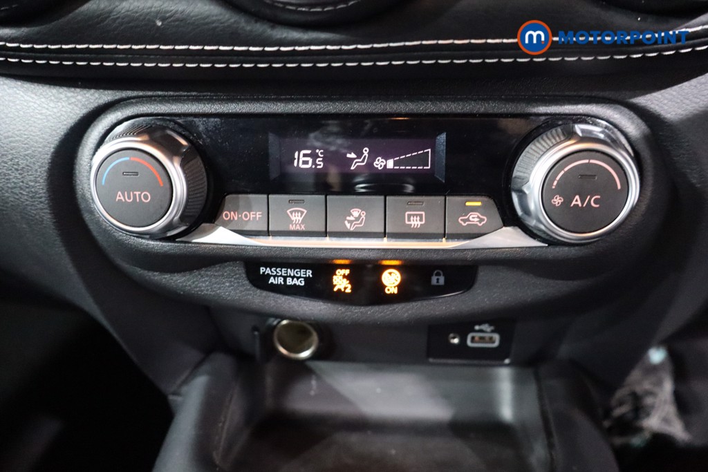 Nissan Juke N-Connecta Manual Petrol SUV - Stock Number (1566976) - 16th supplementary image