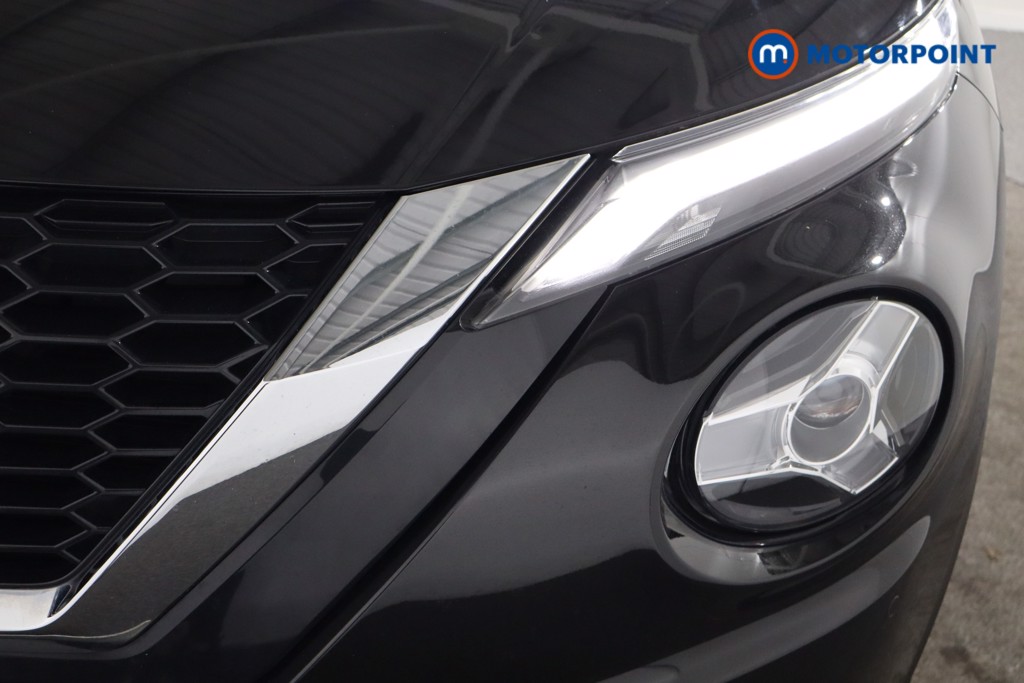 Nissan Juke N-Connecta Manual Petrol SUV - Stock Number (1566976) - 26th supplementary image