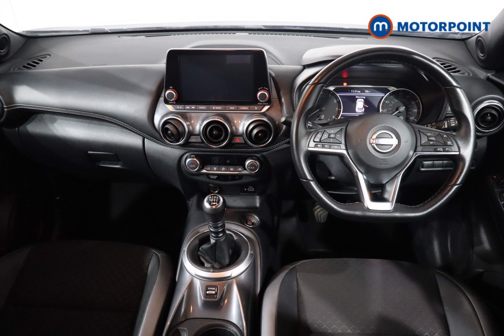 Nissan Juke N-Connecta Manual Petrol SUV - Stock Number (1566976) - 1st supplementary image